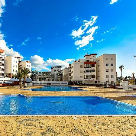 아파트 Palmeras Del Sur 2s *